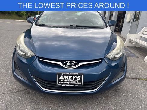 Used 2016 Hyundai Elantra SE FWD image 2