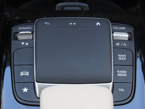 Certified 2023 Mercedes-Benz GLA 250 4MATIC w/ Premium Package image 31