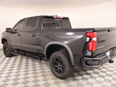 Used 2023 Chevrolet Silverado 1500 ZR2 w/ Technology Package AWD/4WD image 24