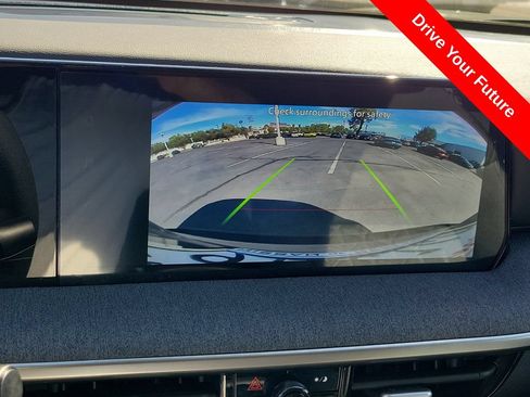 Used 2026 Nissan Kicks SV w/ SV Premium Package FWD image 12