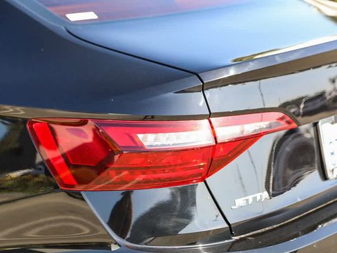 Used 2021 Volkswagen Jetta S FWD image 8