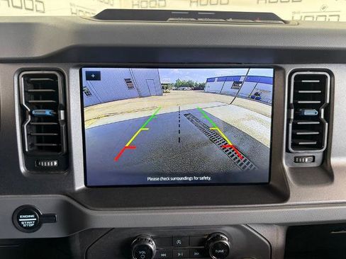Certified 2024 Ford Bronco Black Diamond AWD/4WD image 5