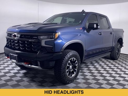 Certified 2022 Chevrolet Silverado 1500 ZR2 w/ Technology Package AWD/4WD image 19