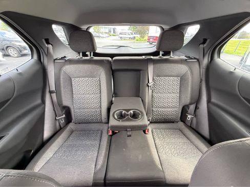 Used 2022 Chevrolet Equinox LT FWD image 18