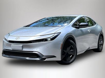 Used 2025 Toyota Prius LE