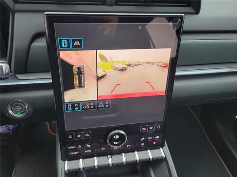 New 2026 GMC Terrain AT4 w/ Technology Package II image 29