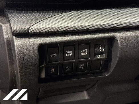 Used 2021 Subaru Forester Limited AWD/4WD image 10