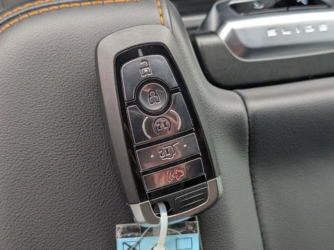 New 2026 Ford Expedition Tremor image 34