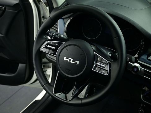 Used 2023 Kia Seltos S image 8