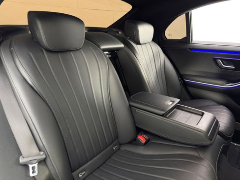 Used 2022 Mercedes-Benz S 500 4MATIC w/ AMG Line Package image 51