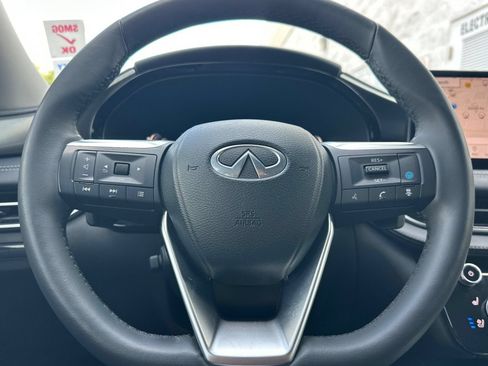 Used 2023 INFINITI QX60 Luxe w/ Cargo Package FWD image 28