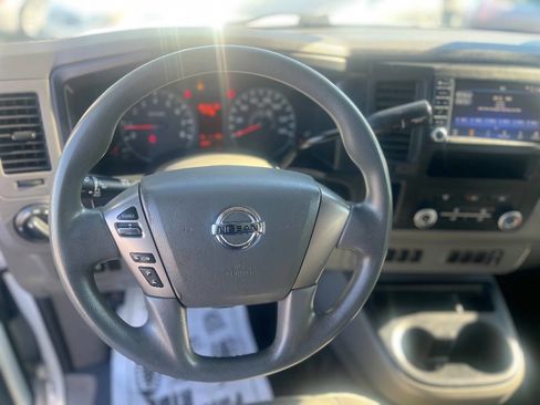 Used 2019 Nissan NV 2500 S image 10