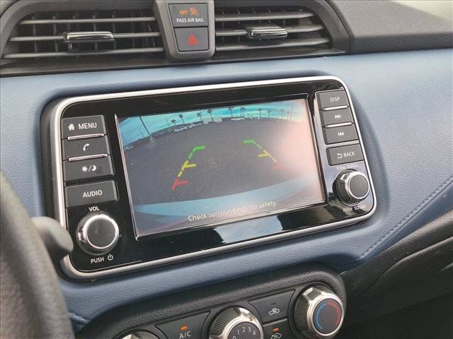 Used 2025 Nissan Versa SV FWD image 13