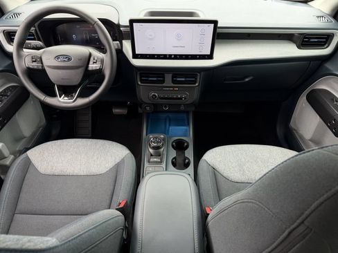 Used 2026 Ford Maverick XLT w/ XLT Luxury Package FWD image 11