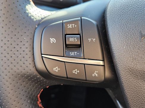 Used 2024 Ford Escape ST-Line w/ Equipment Group 301A image 43