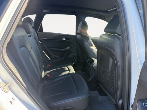 Used 2017 Audi SQ5 Premium Plus image 18