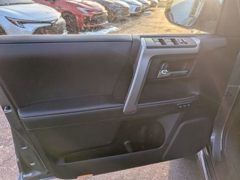 Used 2022 Toyota 4Runner Limited image 14