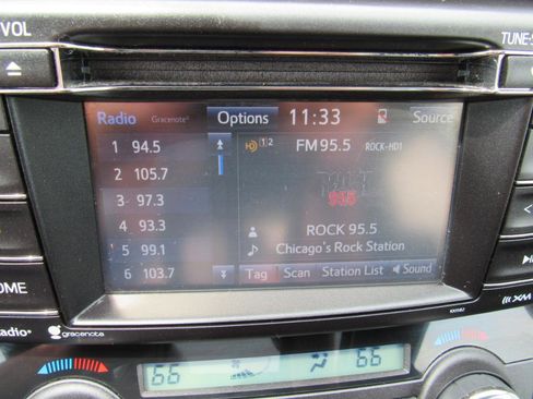 Used 2016 Toyota RAV4 XLE AWD/4WD image 20