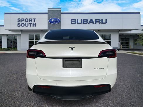 Used 2022 Tesla Model Y Performance image 4