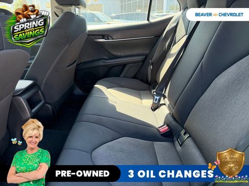 Used 2024 Toyota Camry LE w/ Convenience Package image 9