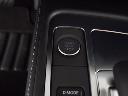 Used 2024 INFINITI QX60 Luxe image 32