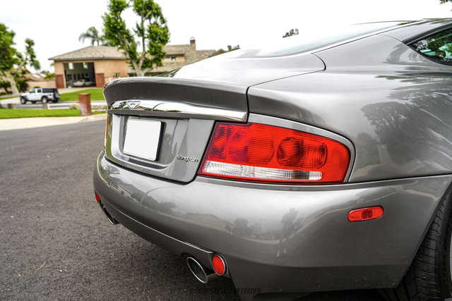 Used 2002 Aston Martin Vanquish RWD image 54