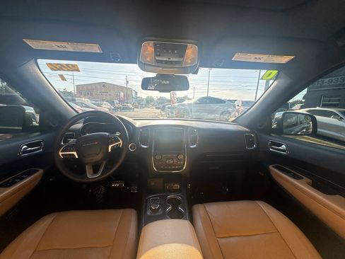 Used 2016 Dodge Durango Citadel w/ Premium Entertainment Group RWD image 18