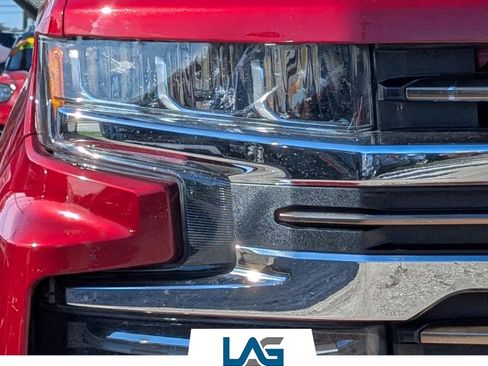 Used 2019 Chevrolet Silverado 1500 High Country image 9