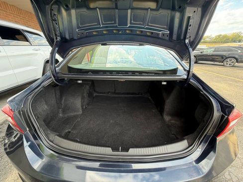 Used 2016 Chevrolet Malibu LT FWD image 16