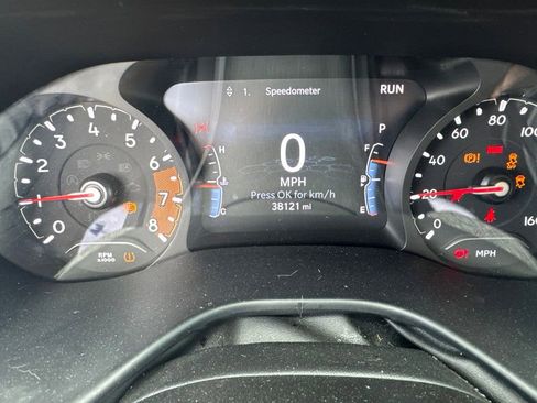 Used 2023 Jeep Compass Sport w/ Mopar Graphics Package AWD/4WD image 2