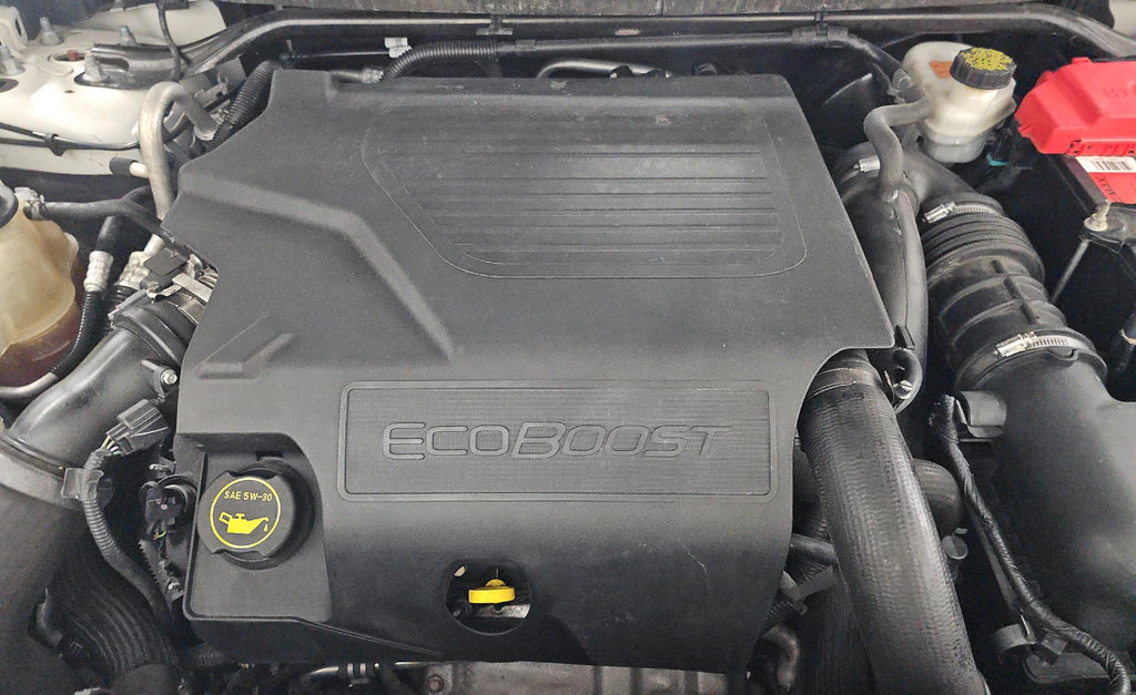 Used 2018 Lincoln MKT AWD image 28
