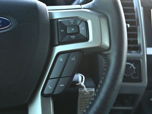 Used 2020 Ford F250 Lariat image 13