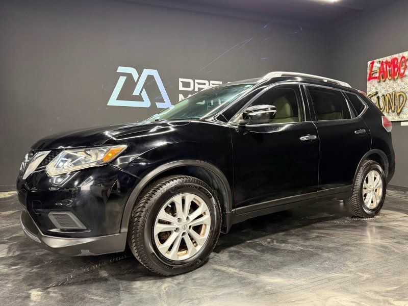 Used 2014 Nissan Rogue SV AWD/4WD image 1
