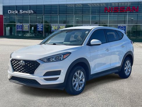 Used 2021 Hyundai Tucson SE w/ Cargo Package image 3