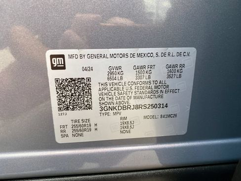 Used 2024 Chevrolet Blazer EV LT AWD/4WD image 29