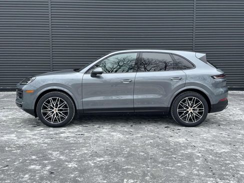 New 2026 Porsche Cayenne AWD/4WD image 2