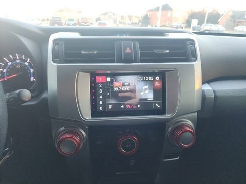 Used 2018 Toyota 4Runner SR5 image 18