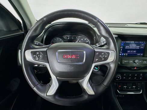 Used 2018 GMC Terrain SLE image 11