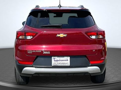 Used 2025 Chevrolet TrailBlazer LT AWD/4WD image 5