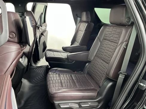 Used 2022 Cadillac Escalade Sport Platinum w/ LPO, ONYX Package AWD/4WD image 44