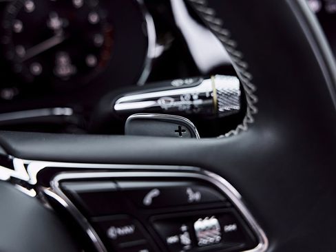 Used 2023 Bentley Flying Spur S V8 AWD/4WD image 67