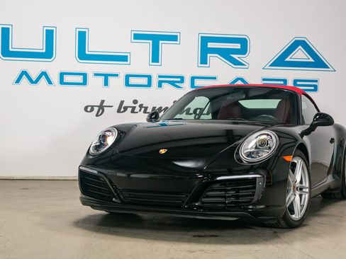 Used 2017 Porsche 911 Carrera RWD image 9