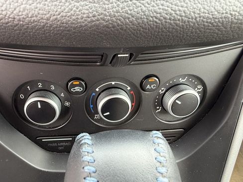 Used 2014 Ford Escape SE FWD image 15
