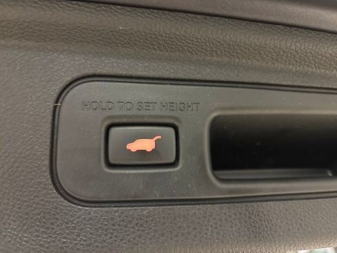 Used 2025 Honda Odyssey EX-L image 30