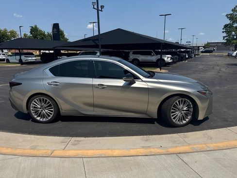 Used 2022 Lexus IS 300 w/ Premium Package RWD image 2