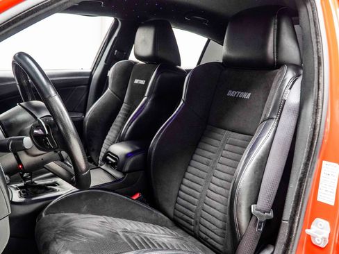 Used 2023 Dodge Charger Scat Pack w/ Daytona Edition Group image 36