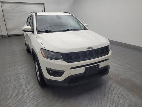 Used 2021 Jeep Compass Latitude AWD/4WD image 14