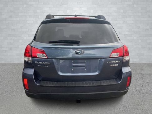 Used 2014 Subaru Outback 2.5i Premium image 8
