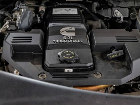 Used 2020 RAM 3500 Laramie image 62