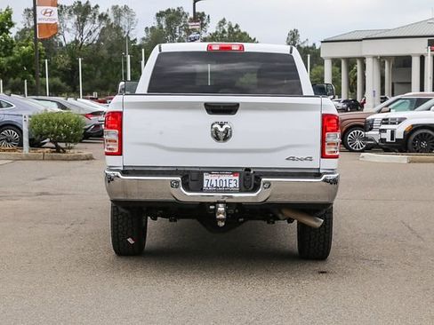 Used 2021 RAM 2500 Tradesman w/ Chrome Appearance Group AWD/4WD image 4